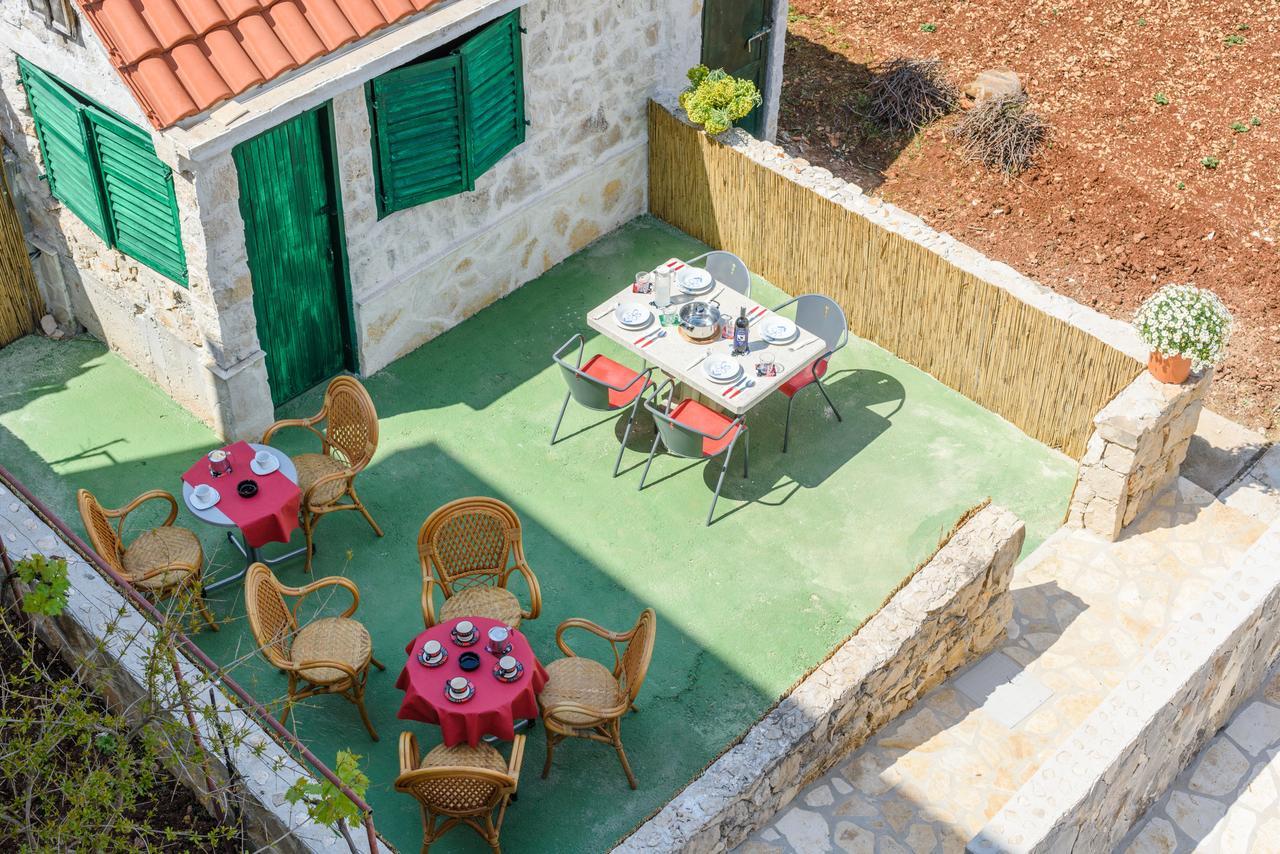 Apartmani Marko I Ana مارينا المظهر الخارجي الصورة
