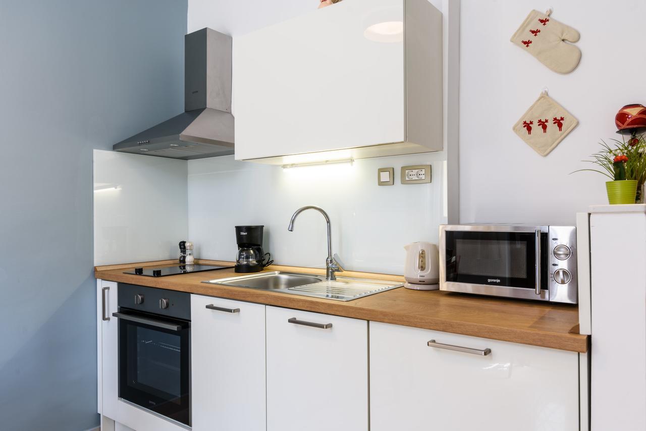Apartmani Marko I Ana مارينا المظهر الخارجي الصورة